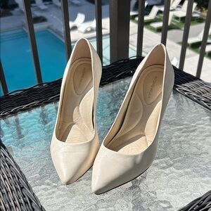 ANTONIO MELANI „Kara“ leather classic pointed toe pumps